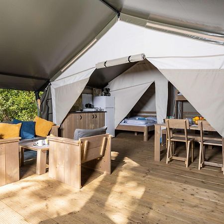 Easyatent Safari Tent Comfort Krk คิร์ก ห้อง รูปภาพ