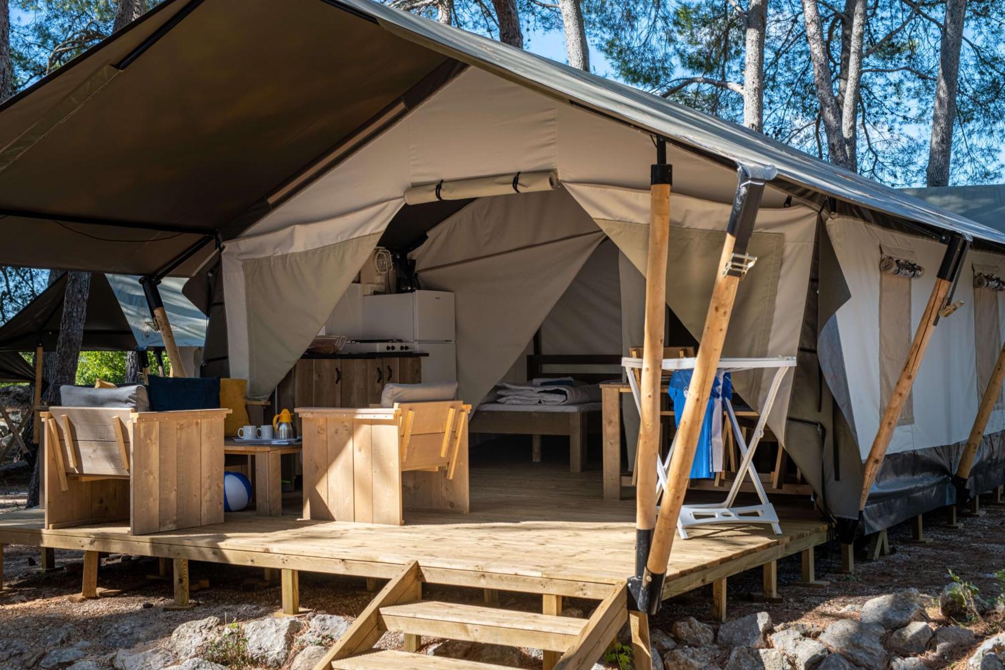 Easyatent Safari Tent Comfort Krk คิร์ก ห้อง รูปภาพ