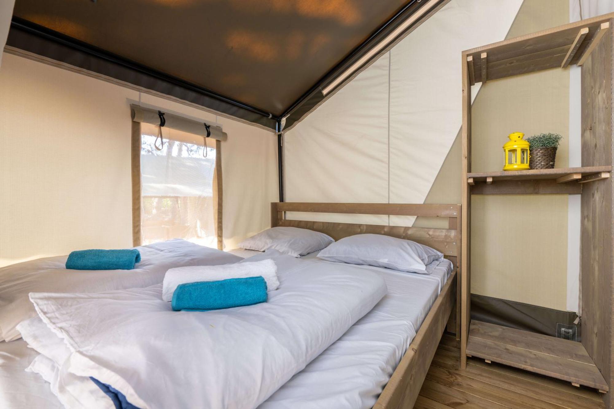 Easyatent Safari Tent Comfort Krk คิร์ก ห้อง รูปภาพ
