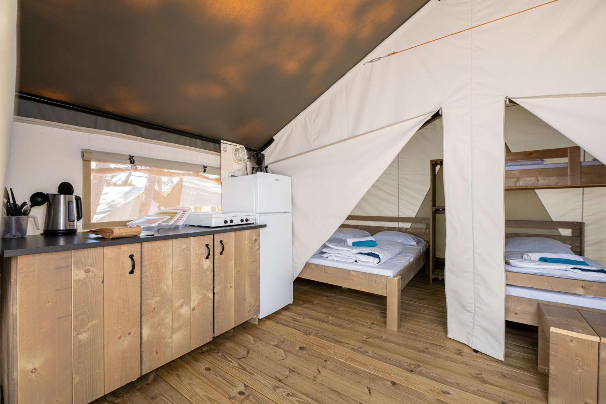 Easyatent Safari Tent Comfort Krk คิร์ก ห้อง รูปภาพ